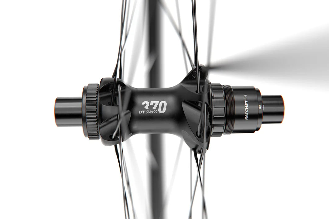 Zadní kolo DT SWISS P 1800 SPLINE 23 DIC Tubeless Ready (Center Lock)