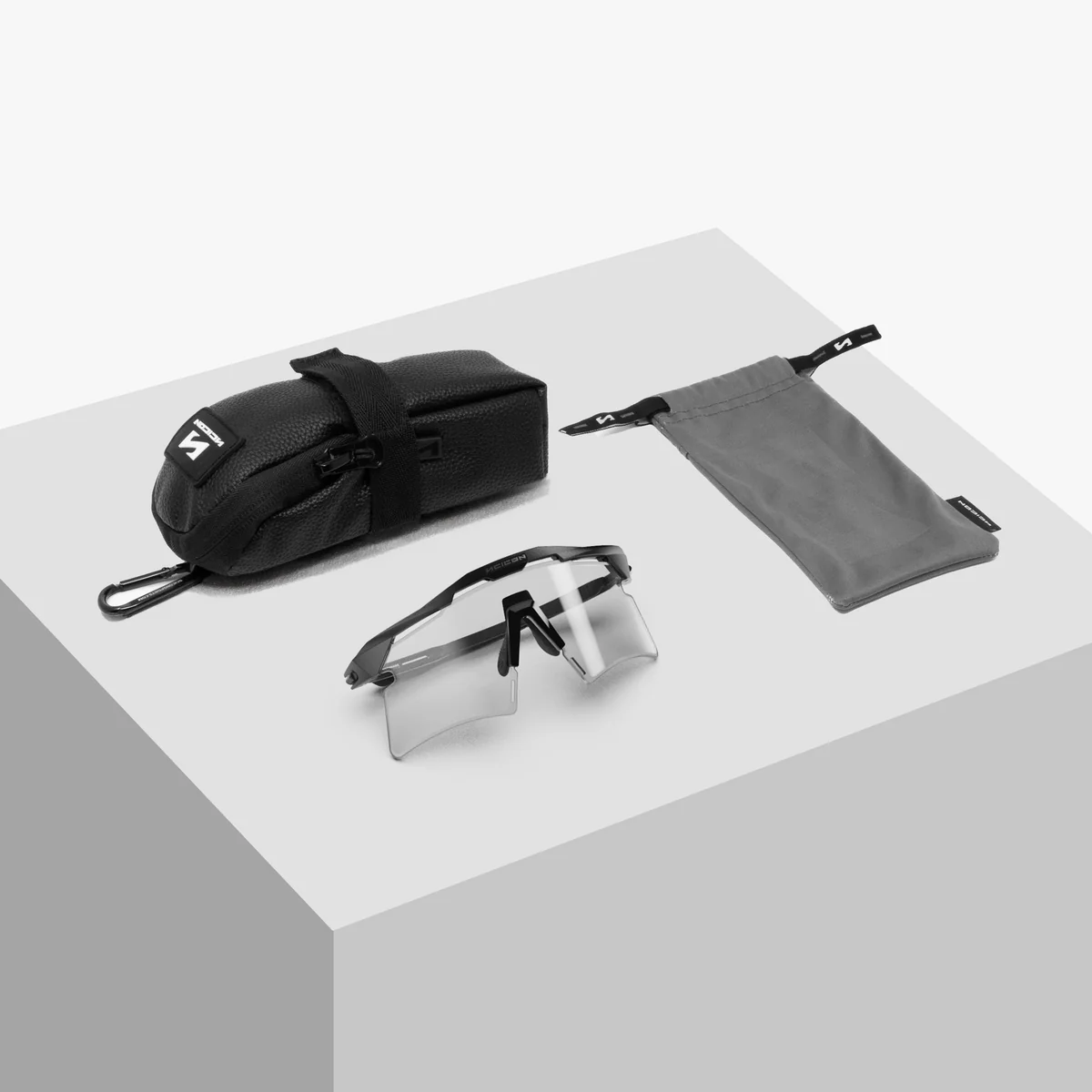 SCICON AEROSHADE 2.0 TITANIUM Glasses Black Crystal Gloss Grey Photochromic Lens