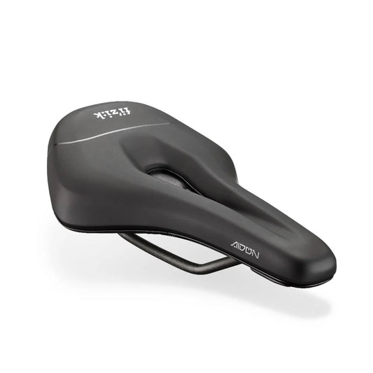Sedlo FIZIK TERRA AIDON X3 160 mm vodítka Kium