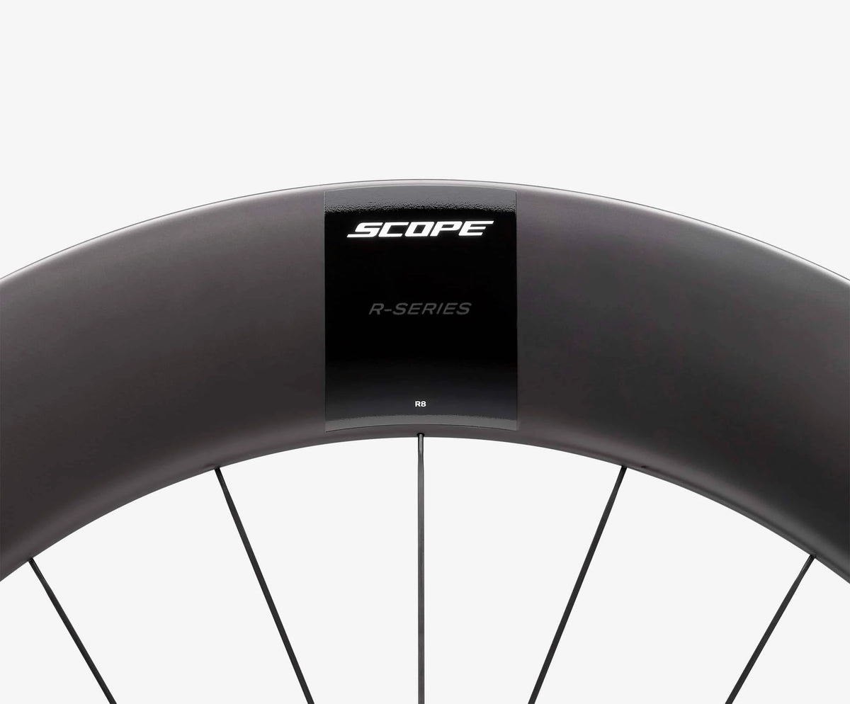SCOPE Race R8T – pohled shora