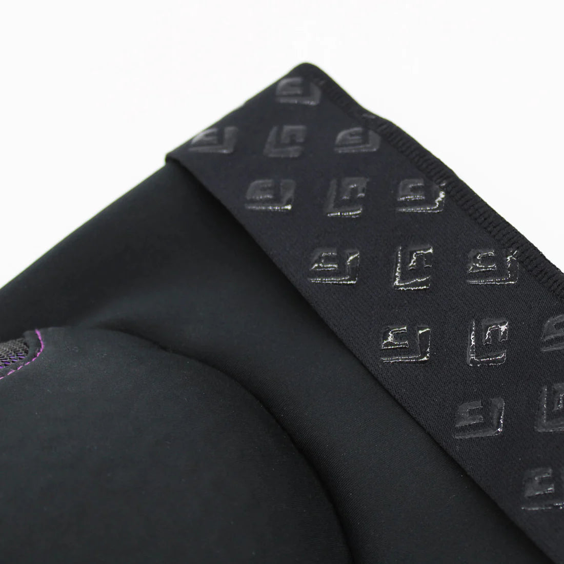 Chrániče loktů G-FORM TERRA černé