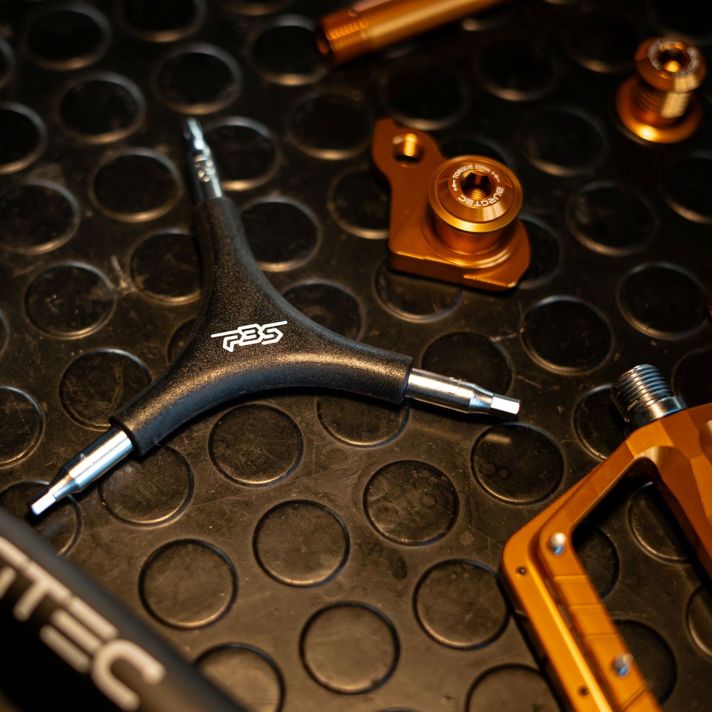 Imbusové/torzální klíče ve tvaru Y PBS TOOLS T25/H4/H5