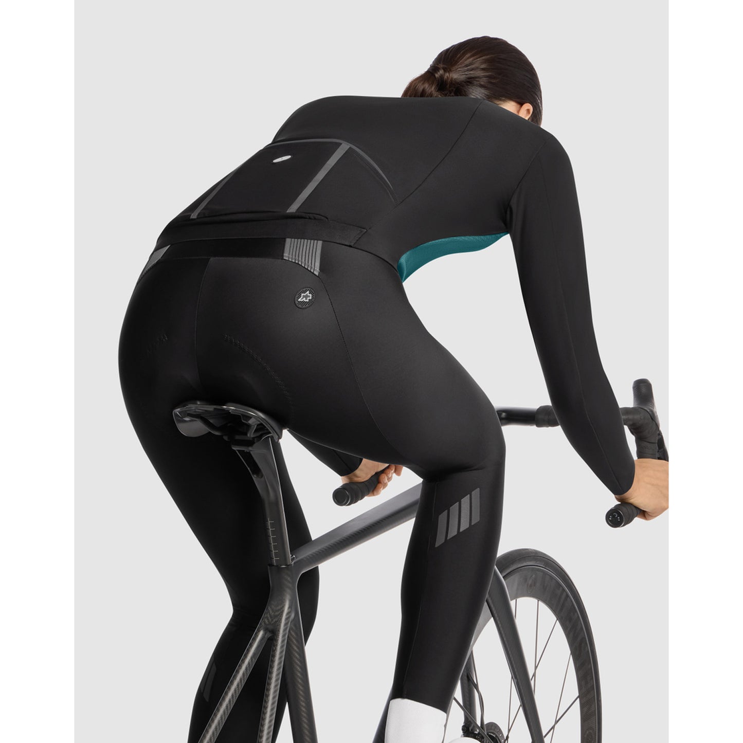 Jacket ASSOS UMA GT HASHOOGI S11 Woman Foundation Green
