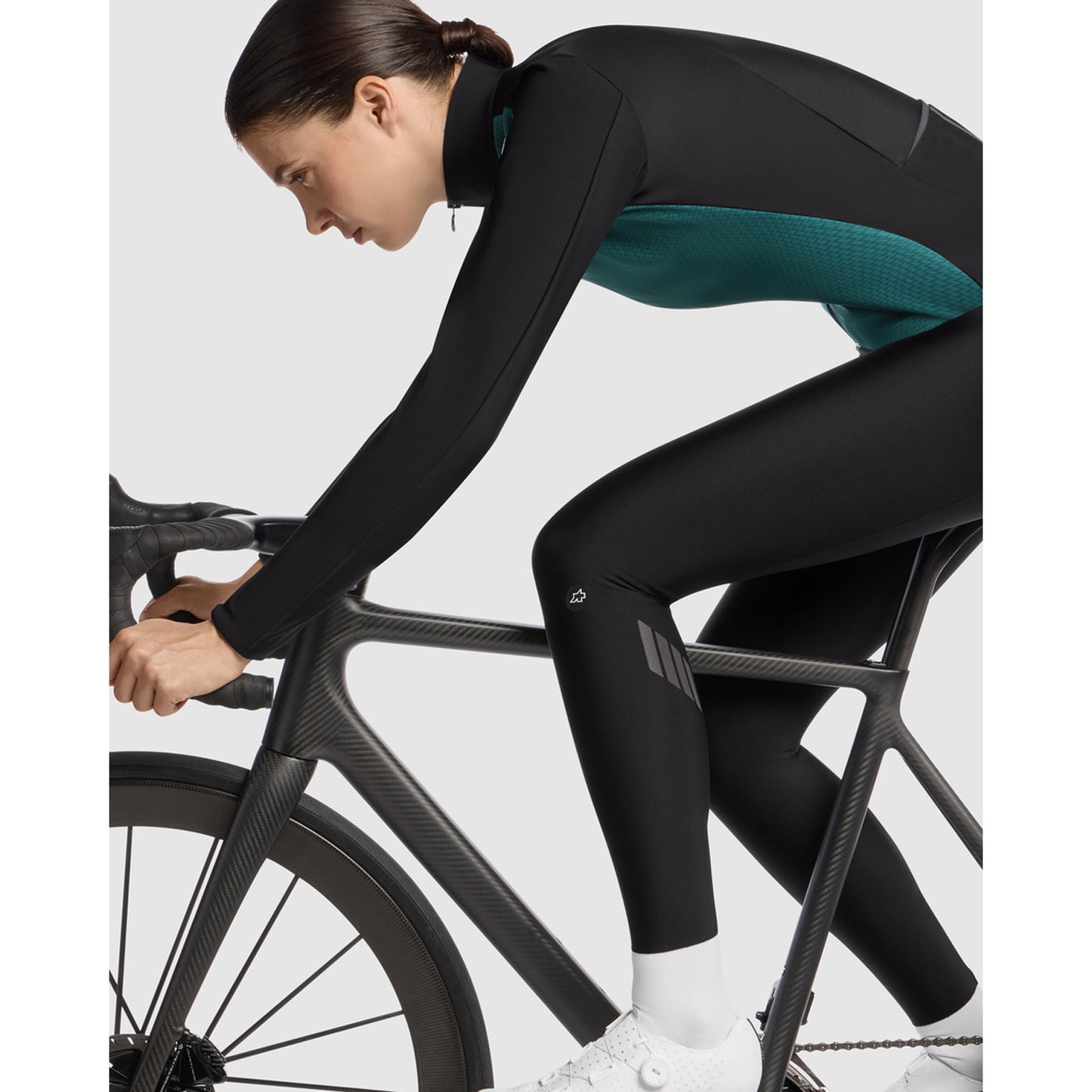 Jacket ASSOS UMA GT HASHOOGI S11 Woman Foundation Green