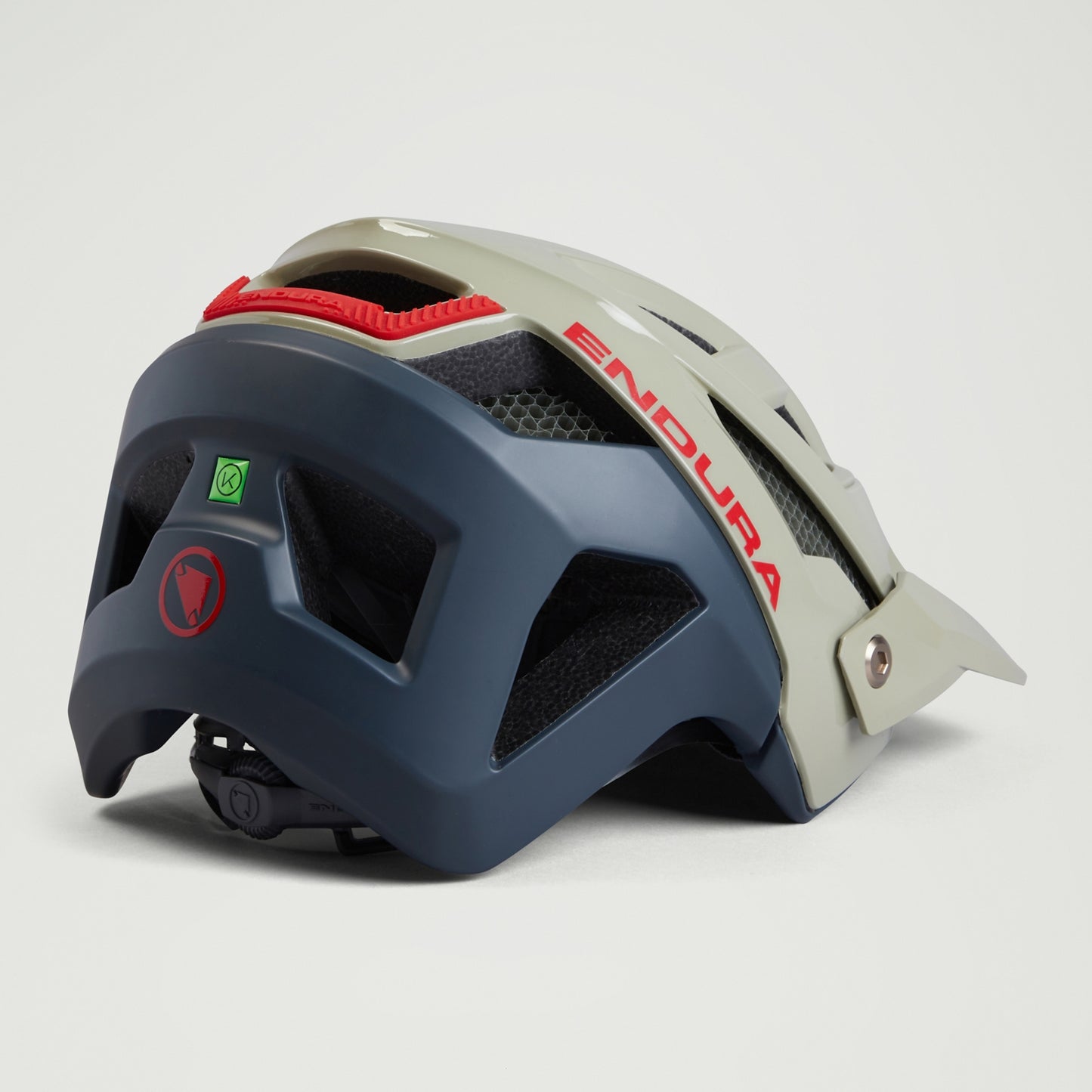 MTB helma ENDURA MT500 MIPS šedá