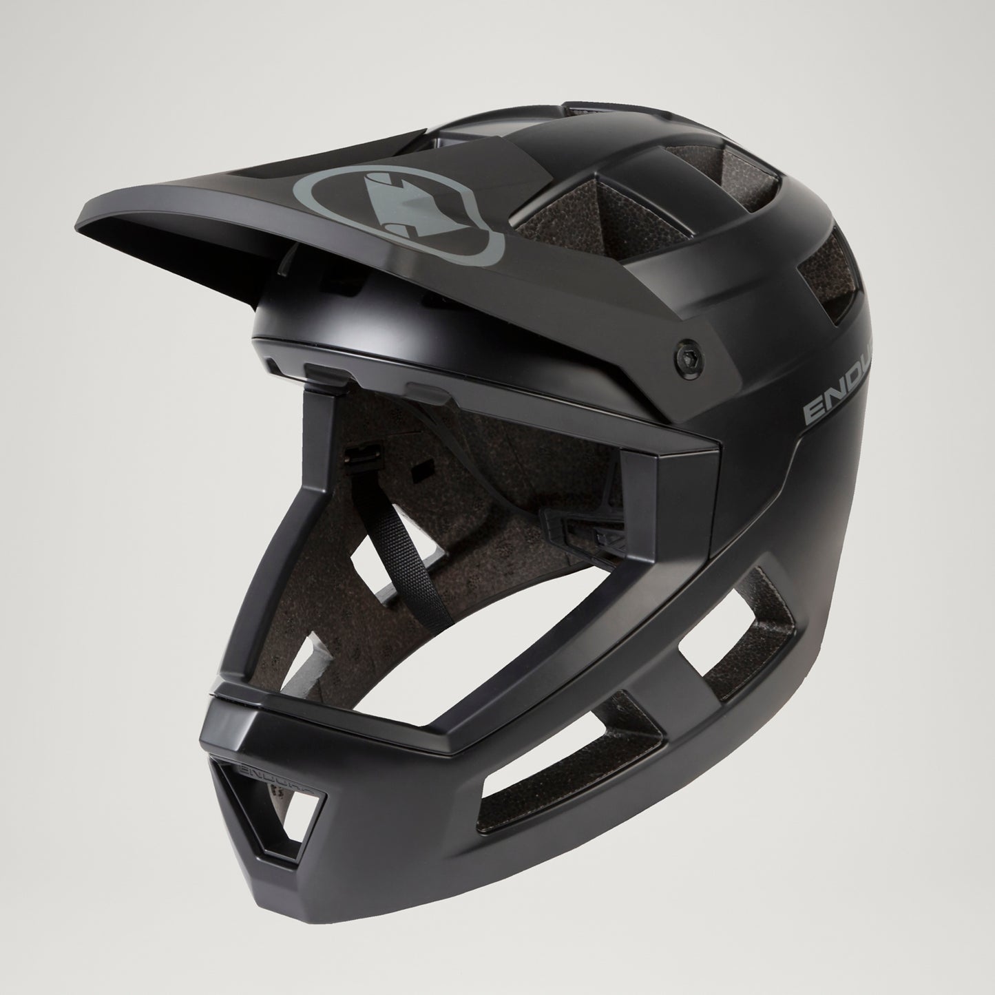 MTB helma ENDURA SINGLETRACK INTEGRAL MIPS černá