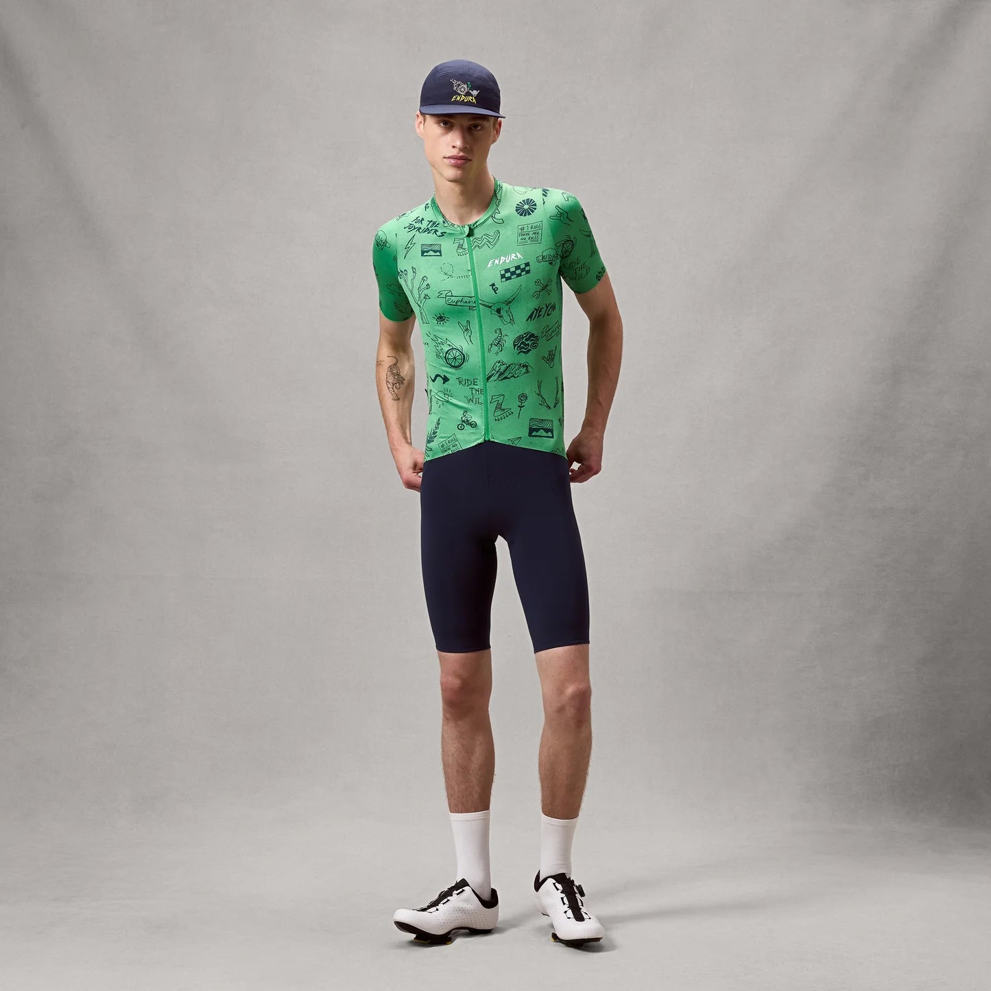 ENDURA PRO SL PRINT Dres s krátkým rukávem zelený