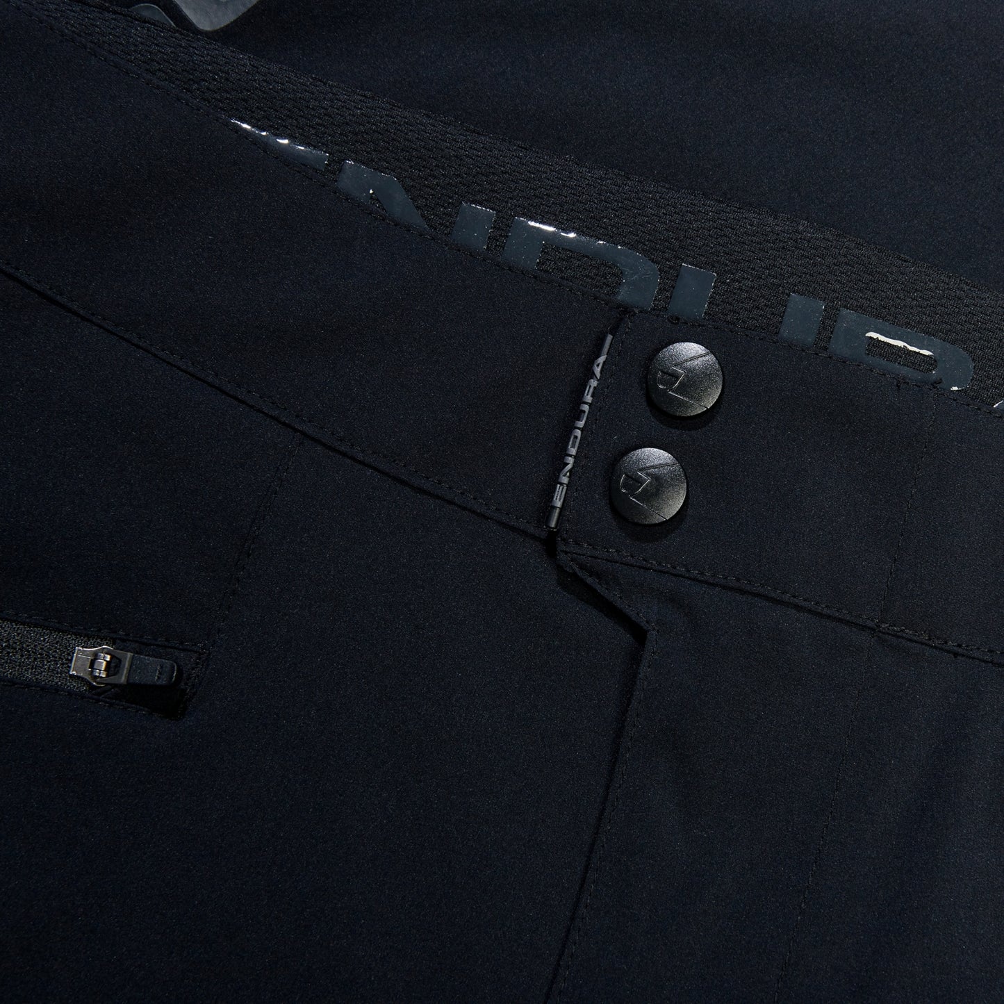 Šortky ENDURA SINGLETRACK LITE Black