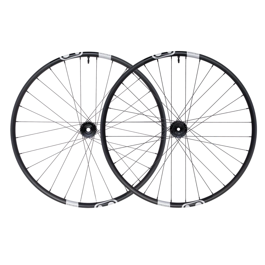 Pár kol CRANKBROTHERS SYNTHESIS Aluminium 2.0 DH I9 29" 20x110/12x157 mm Super Boost černé