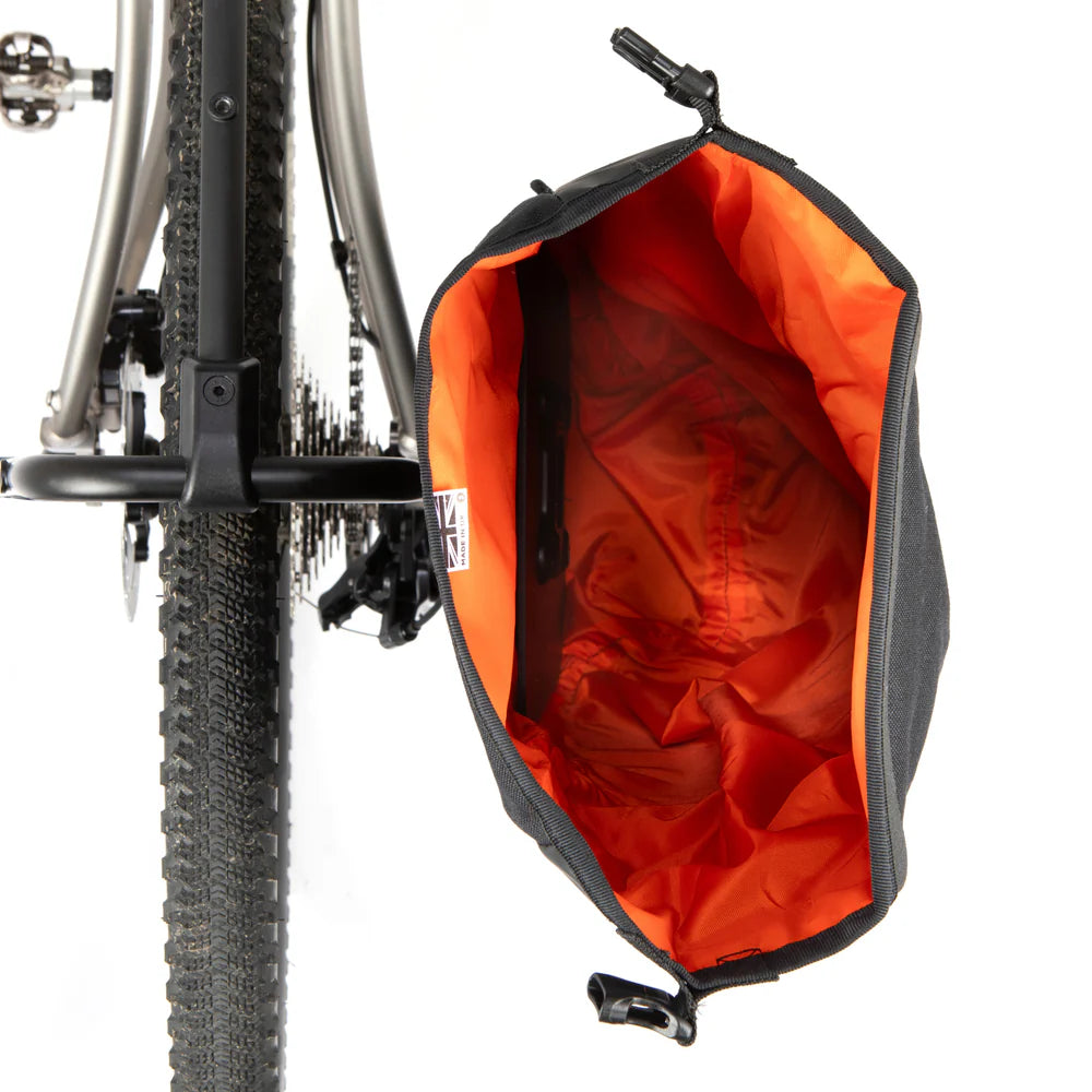 RESTRAP SWITCH Pannier Bag 10L Black