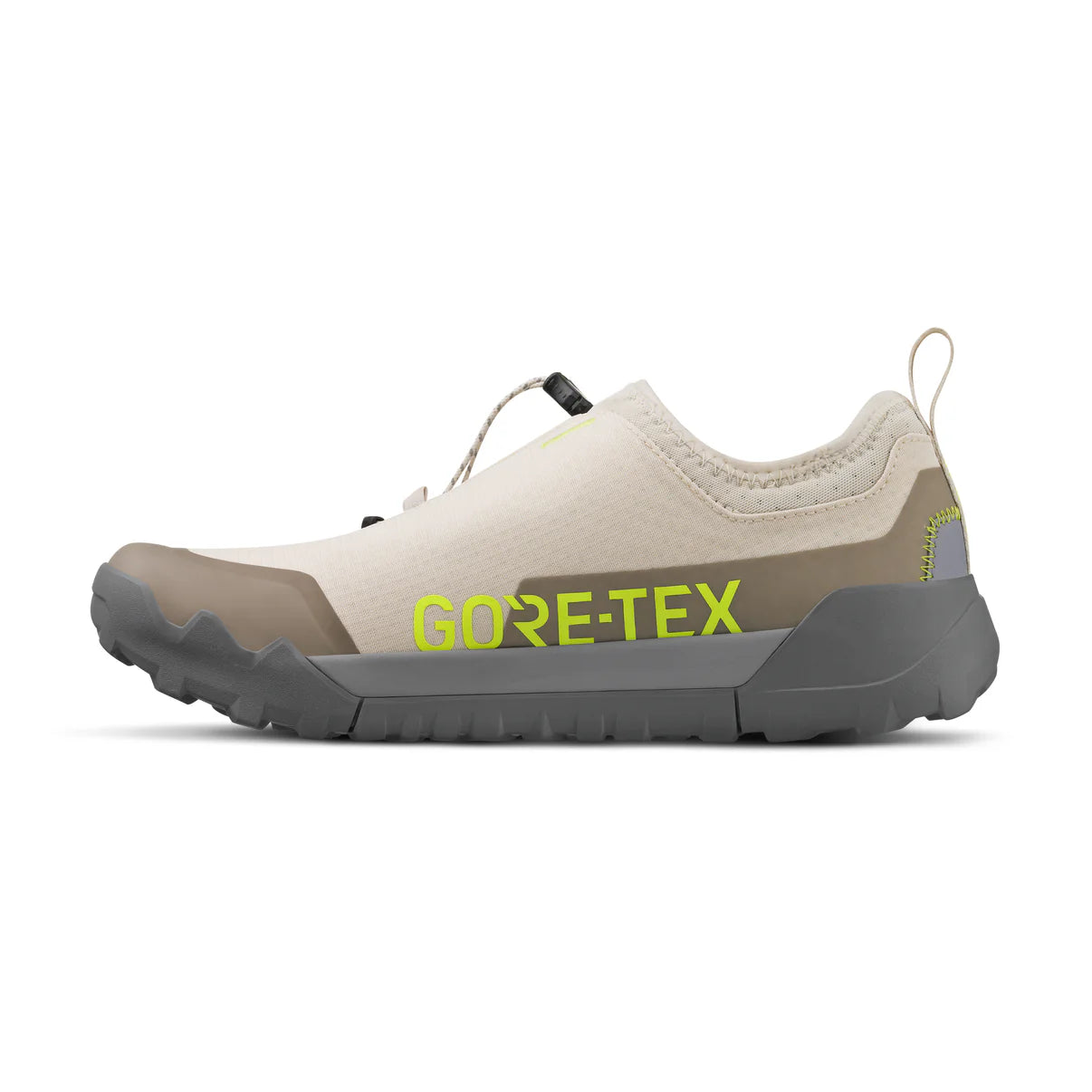 FIZIK ERGOLACE 2 GTX FLAT Mountain Bike Shoe, Beige/Gray