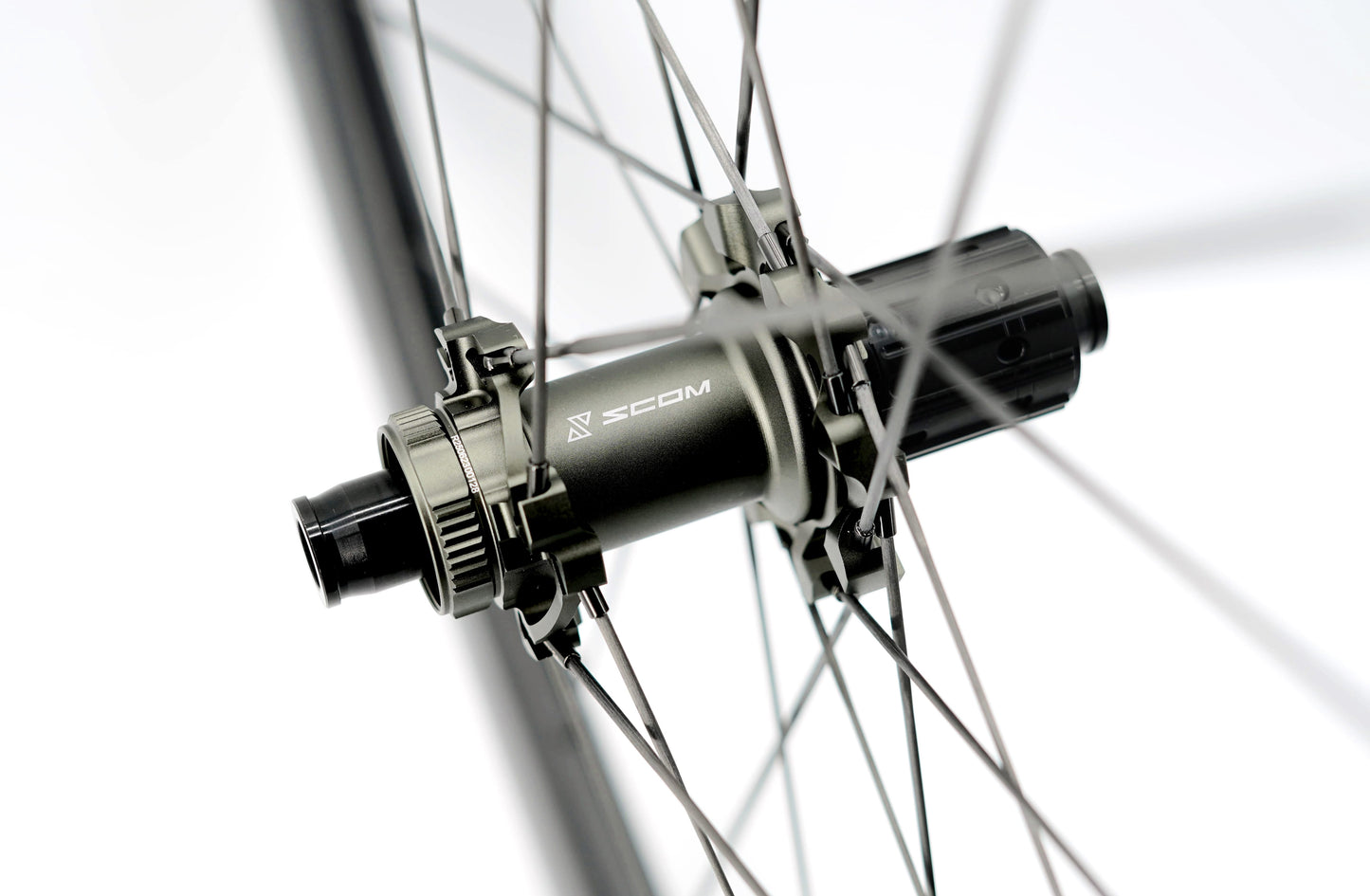 Pár kol SCOM ULTRA Tubeless Ready (Center Lock)