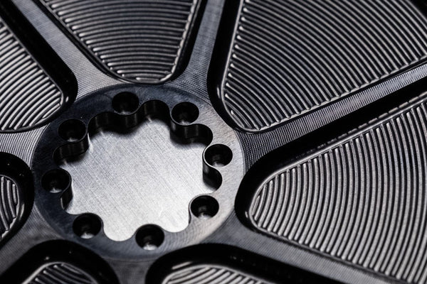 Mono 12/13V WOLF TOOTH AERO Direct Mount Sram 8 šroubový řetězový kroužek