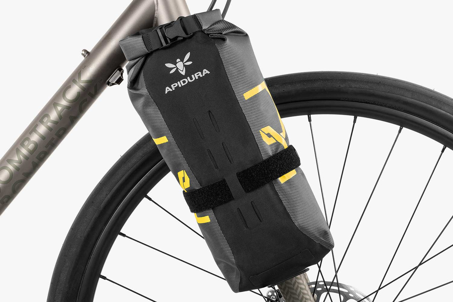 APIDURA EXPEDITION CARGO CAGE PACK 3 L Vidlicová taška černá