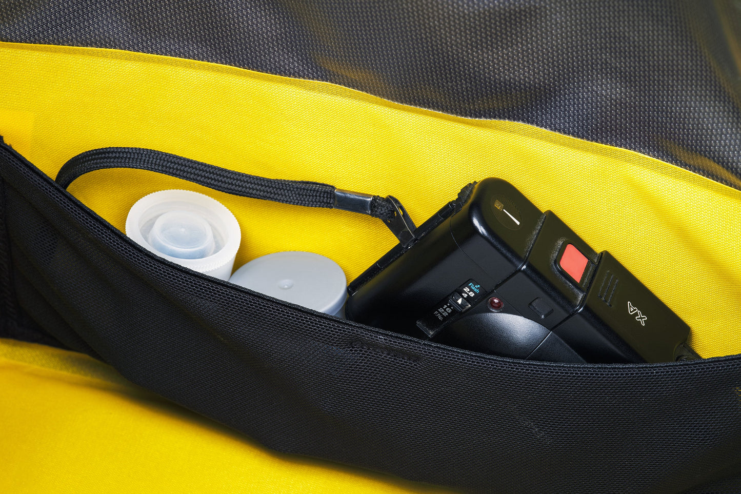 Handlebar bag APIDURA EXPEDITION FRONT RACK PACK 20 L Black