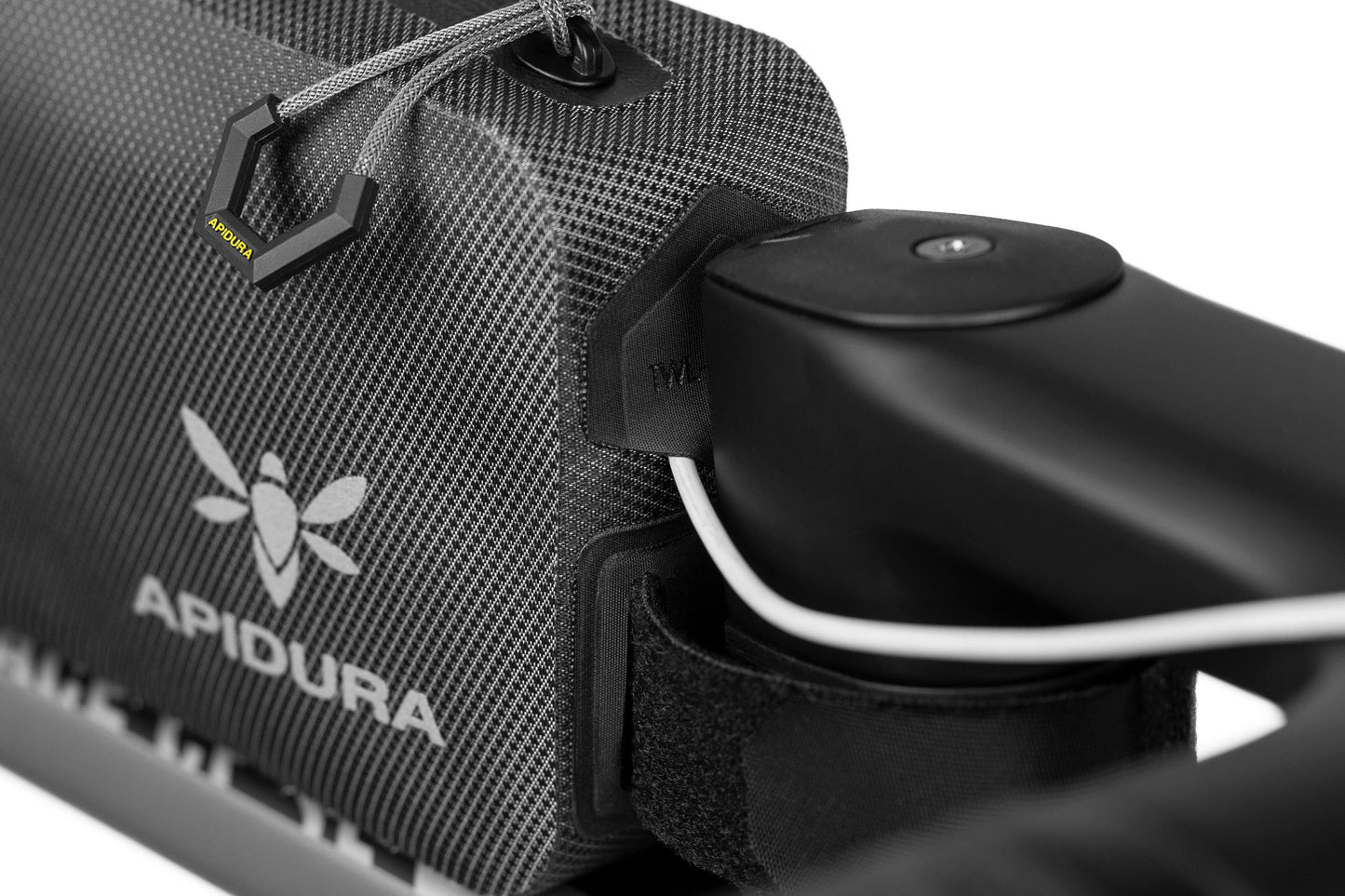 APIDURA EXPEDITION TOP TUB PACK 0,5 l rámová taška černá