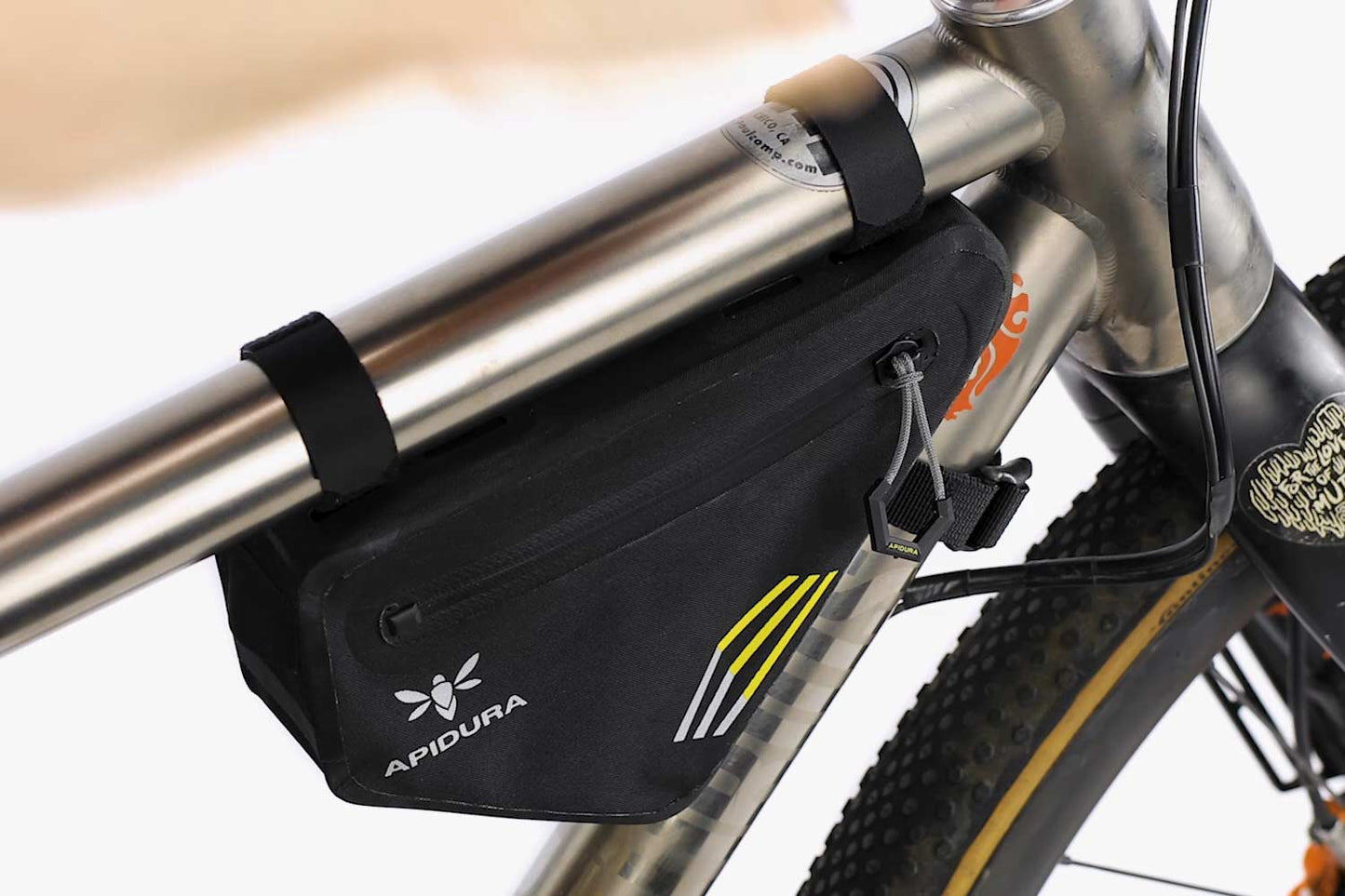 Brašna na rám APIDURA RACING FRAME PACK 1 L Black