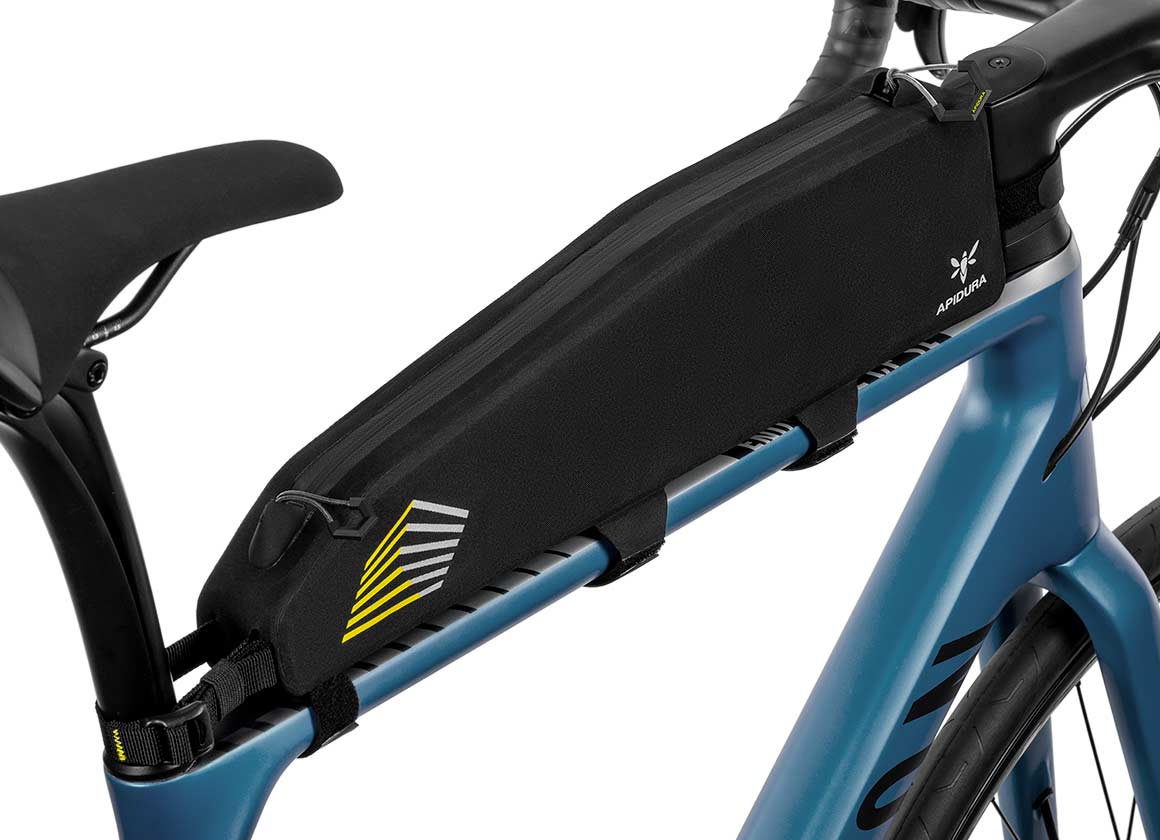 APIDURA RACING LONG TOP TUBE PACK 2 L Frame Bag Black