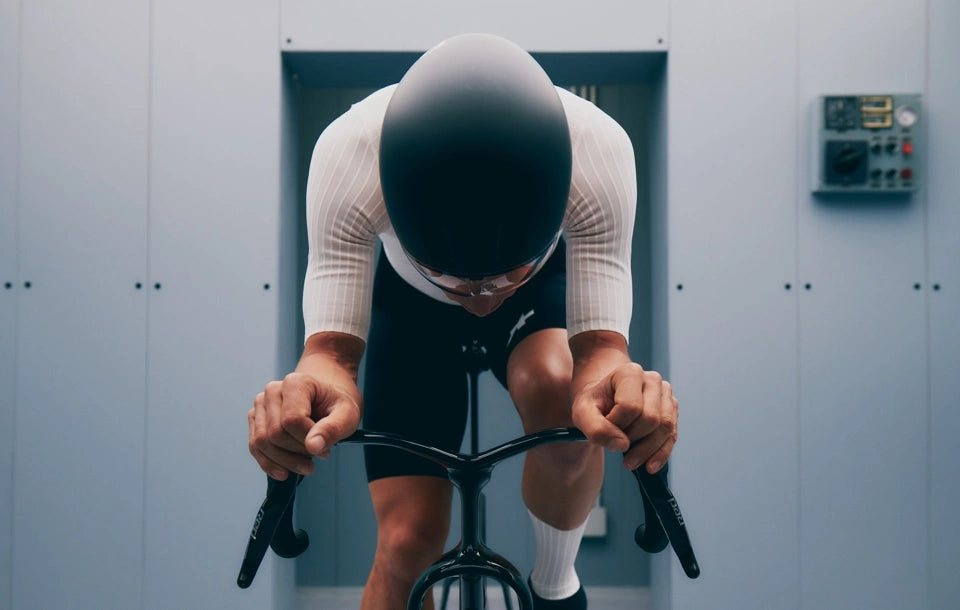 Oblek ASSOS EQUIPE RSR BOLIDE S11 White/Black