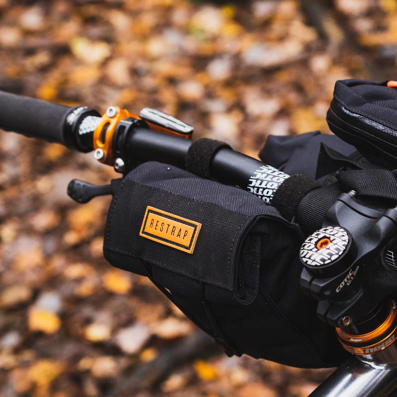 Taška na řídítka RESTRAP TECH BAG 1,2 l, černá