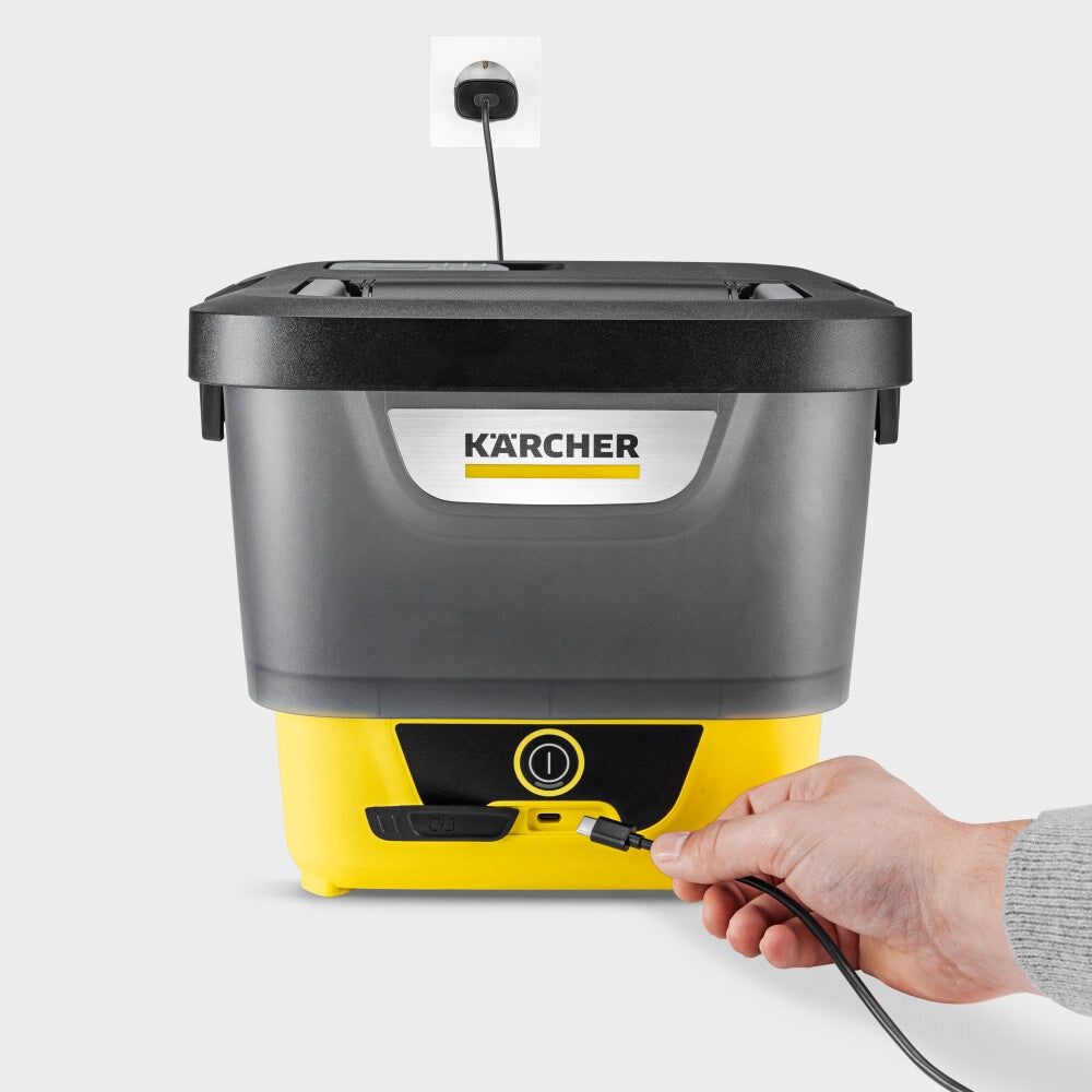 KÄRCHER OC 4 Cordless Handheld Cleaner + Bike Kit