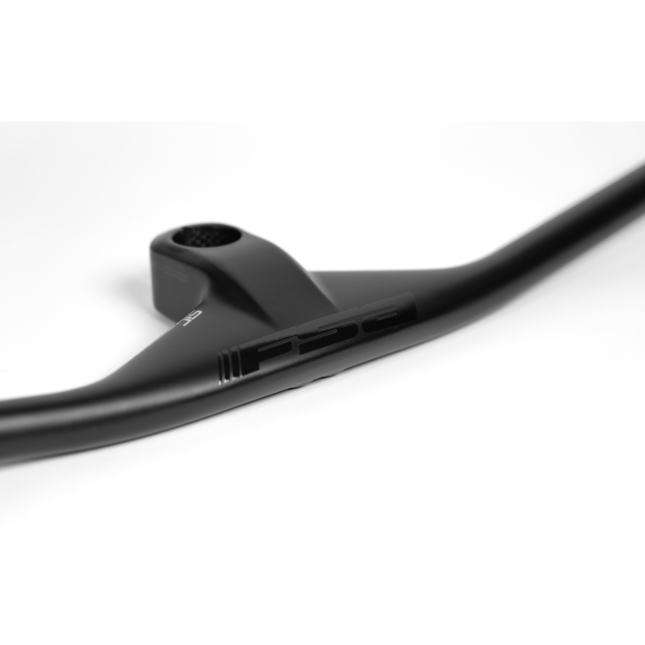 Integrovaná řídítka FSA NS SIC Flat Carbon 60mm x 780mm Carbon
