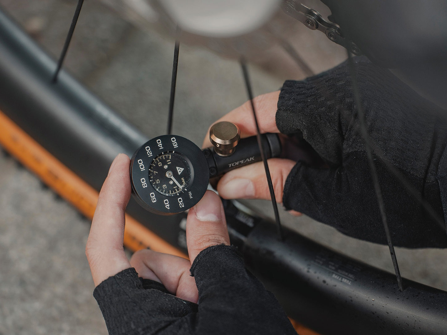 TOPEAK AIRBOOSTER G+ CO2 inflátor