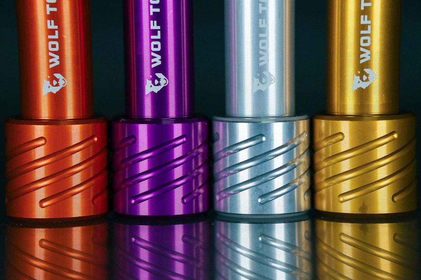 Osa předního kola WOLF TOOTH pro vidlici FOX 36/38 15x110 mm Boost Violet