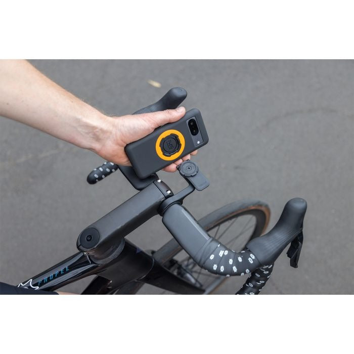 QUADLOCK OUT FRONT MOUNT PRO Závěsná montážní konzola
