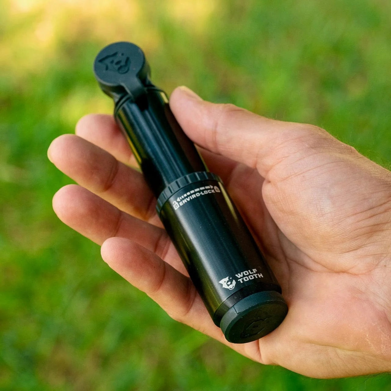 Ruční čerpadlo WOLF TOOTH CLICK VALVE 30CC