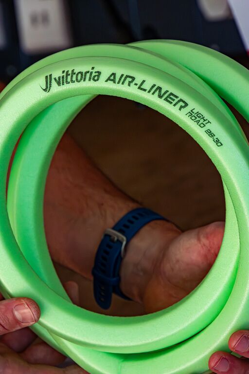 Pěna proti otlakům VITTORIA AIR-LINER LIGHT ROAD 700x28-30