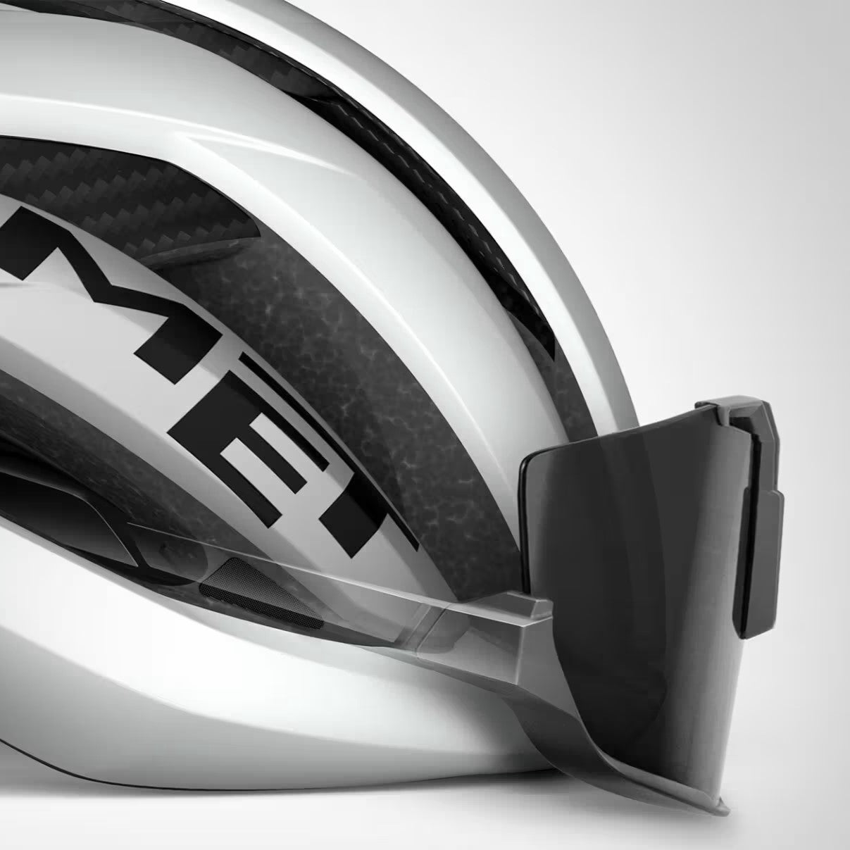 MET TRENTA 3K CARBON MIPS Silniční přilba White Silver Matt