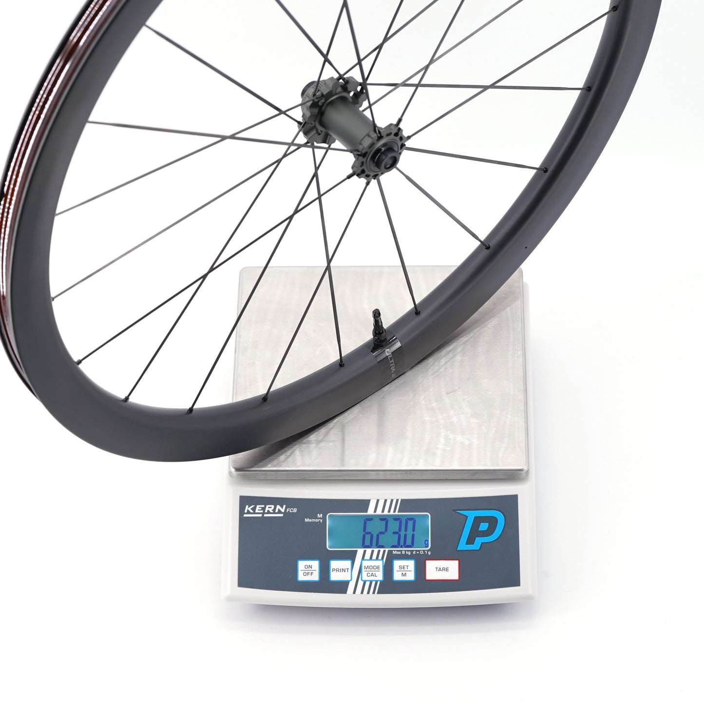 Pairs of SCOM ULTRA Tubeless Ready Wheels (Center Lock)