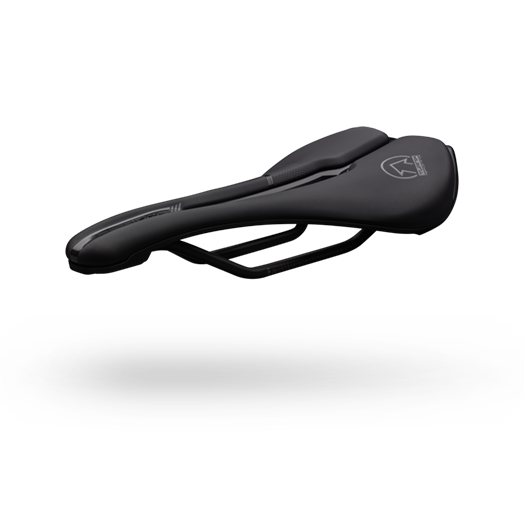 PRO TURNIX PERFORMANCE Sedlo 142mm Ocelové lišty Černé