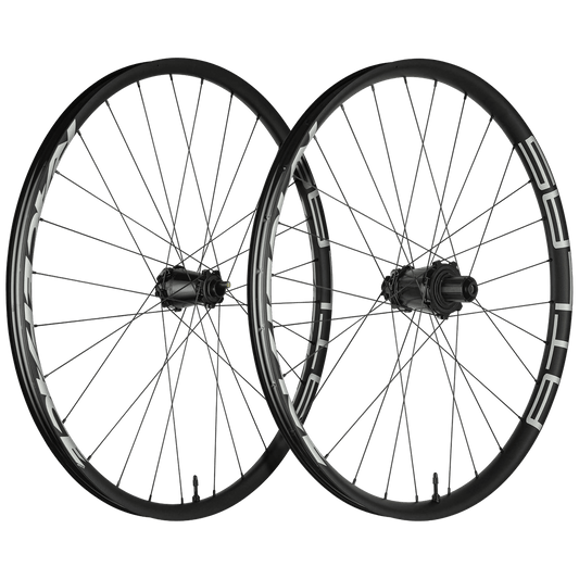 Pár kol RACE FACE ATLAS 29'' 12x150-157mm/20-15x110mm