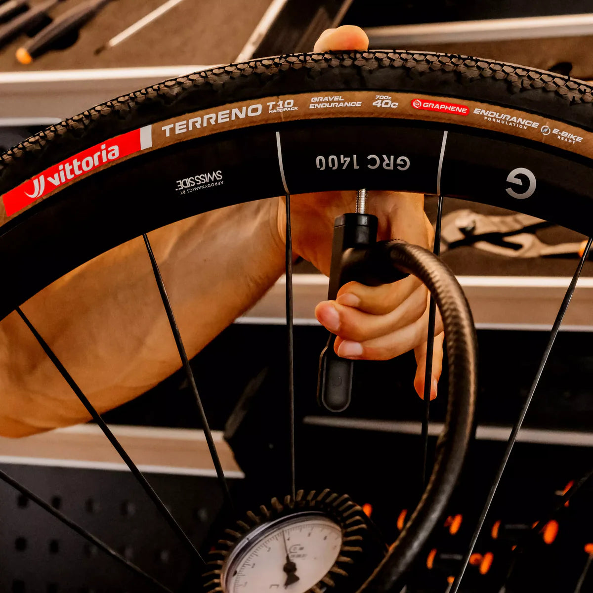 Pneumatika VITTORIA Terreno T10 hardpack 700x45c Gravel Endurance G2.0 Tubeless Ready Soft Beige Q2 2025